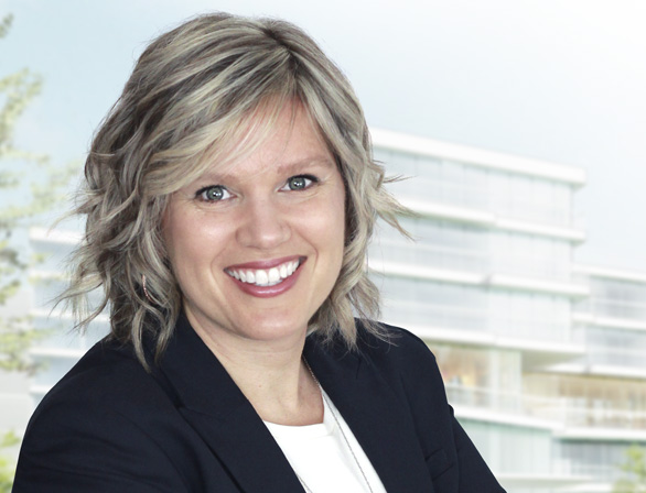 Photo professionnelle de Carole Carrier, courtière immobilière spécialisée en commercial et oeuvrant en Estrie